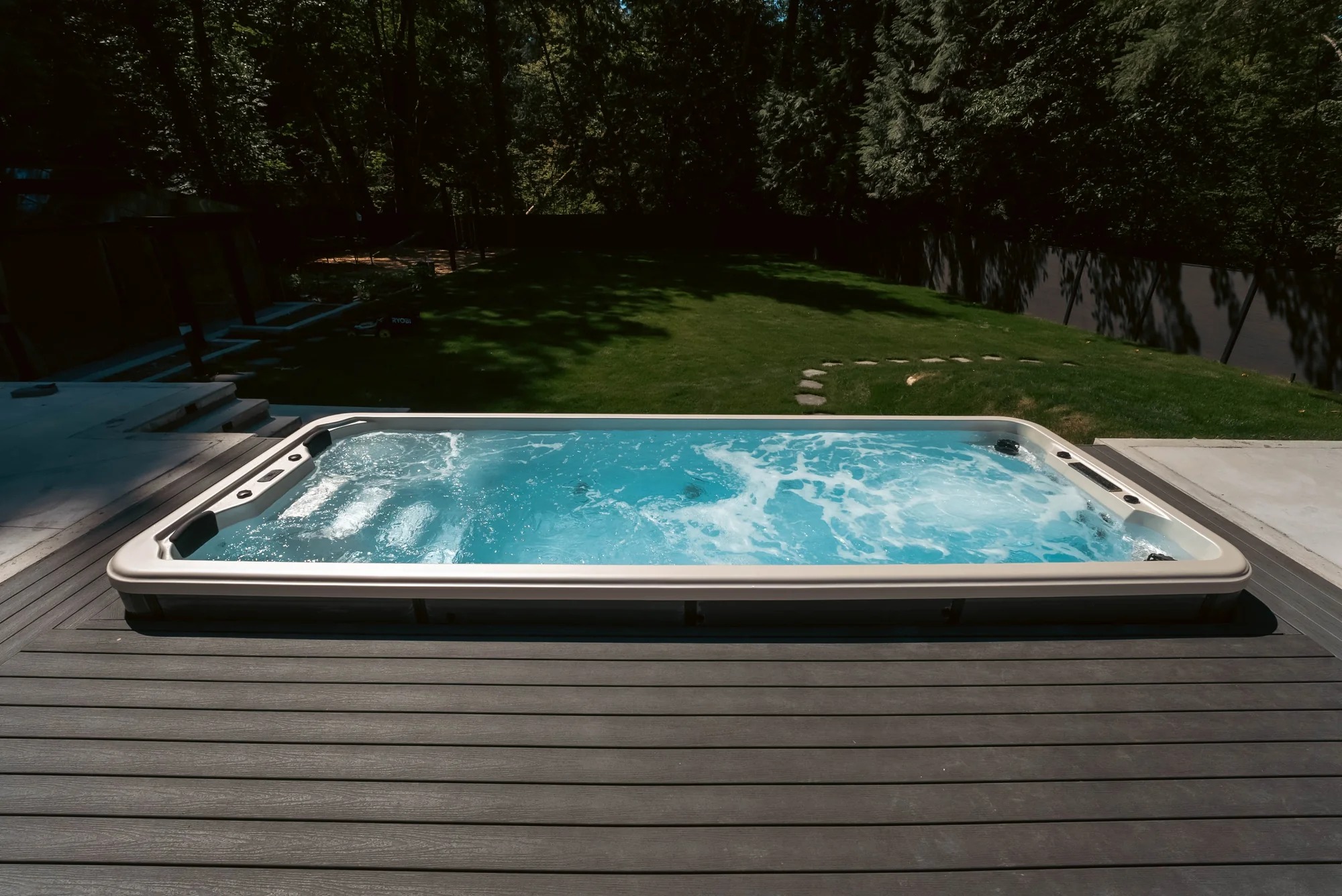 A practical guide to enjoying your outdoor space with a pool A practical guide to enjoying your outdoor space with a pool