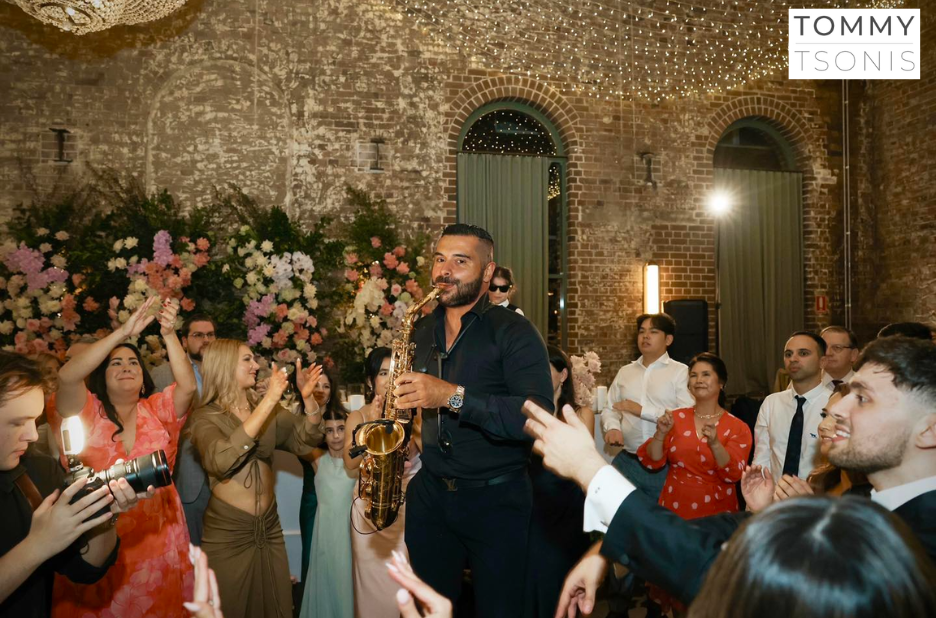 Elegant Live Sax for Your Sydney Wedding Day Elegant Live Sax for Your Sydney Wedding Day