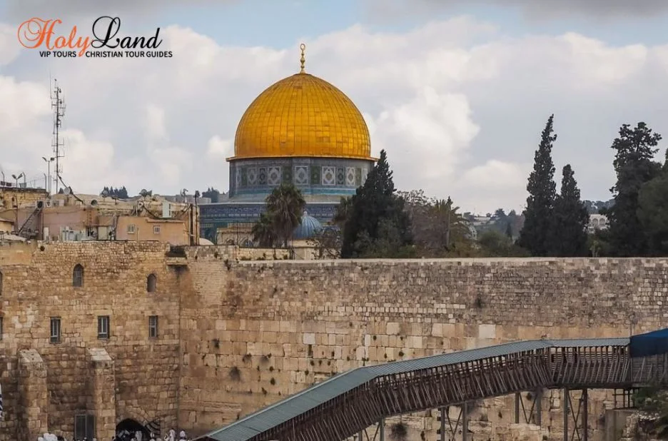Discover the Hidden Treasures and Ancient Wonders of Beit She’an Israel on Exclusive Local Tours Discover the Hidden Treasures and Ancient Wonders of Beit She’an Israel on Exclusive Local Tours